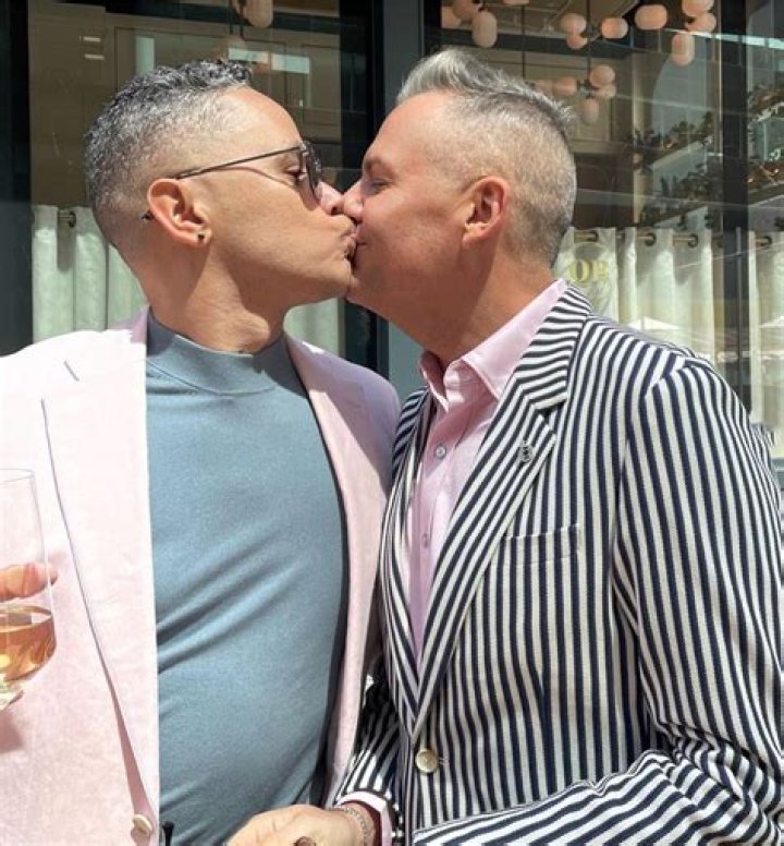 Dr. Wellington García ·