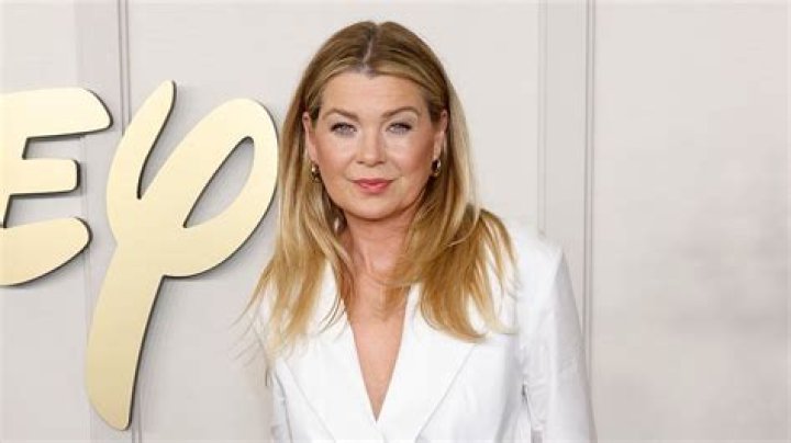 Ellen Pompeo Is Officially Leaving 'Grey's Anatomy' and We Are Officially Losing Our S--t |