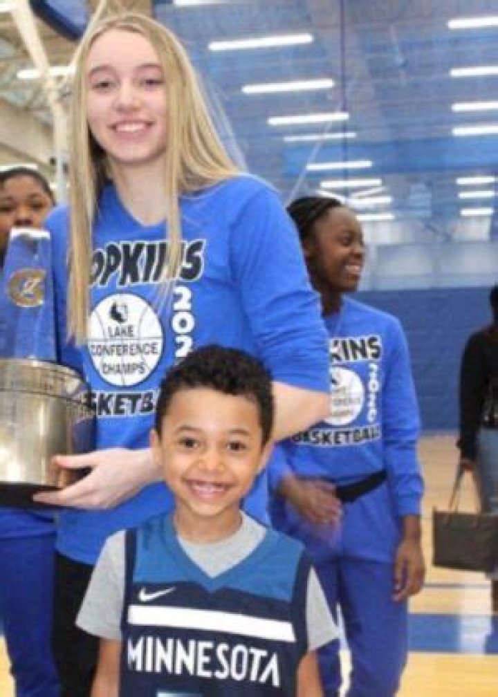 Is She Gay Or Does She Have Boyfriend