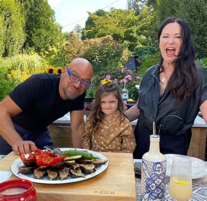 Liz Shanahan Is Michael Symons Wife, Meet Their Son Kyle Symon On Instagram