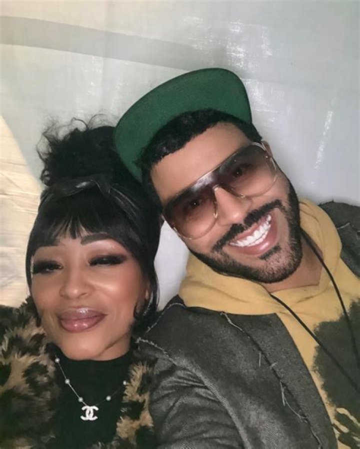 Miki Howard's Enigmatic Marriage Revealed